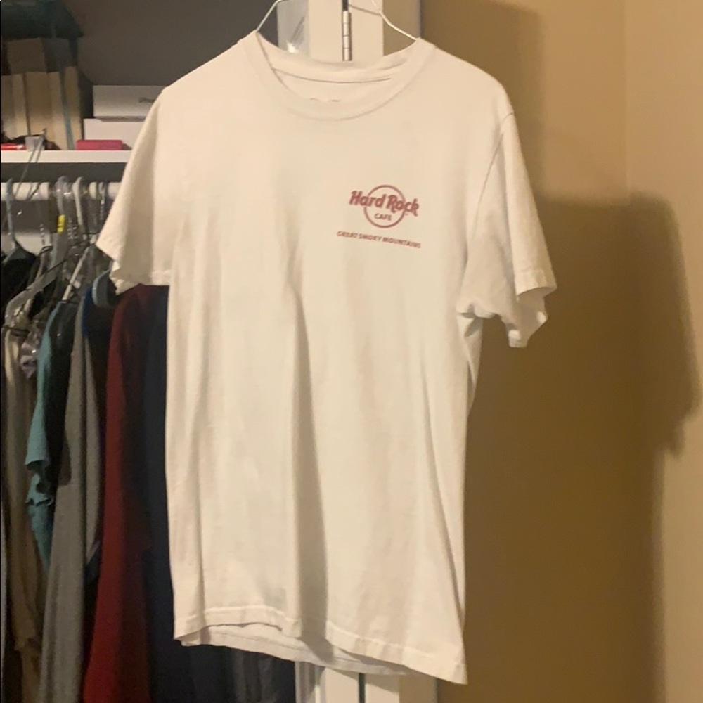 Hard Rock Cafe Tee (smokey mountains)